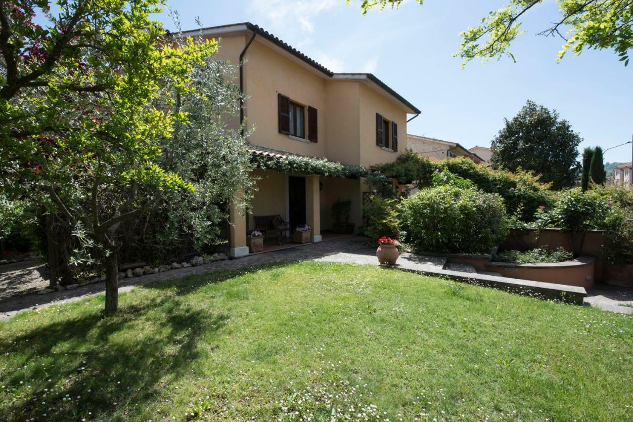 Casa Angolo Delle Rose Orvieto Bagian luar foto