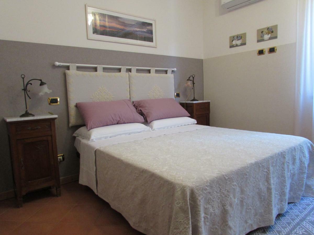 Casa Angolo Delle Rose Orvieto Bagian luar foto