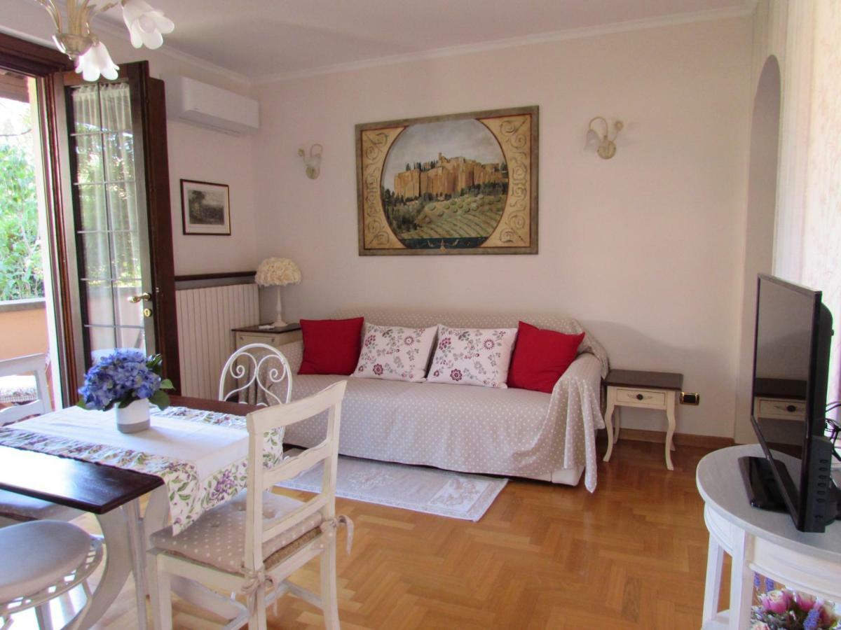 Casa Angolo Delle Rose Orvieto Bagian luar foto
